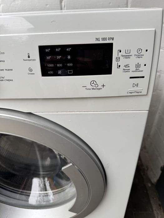 Стиральная машина на запчасти  Electrolux EWS1074SMU