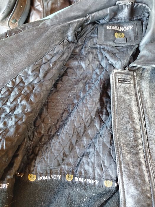 Продам кожаная куртка Romanoff