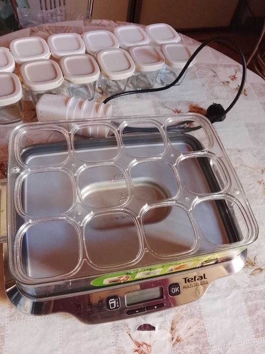 Йогуртниця фірми Tefal