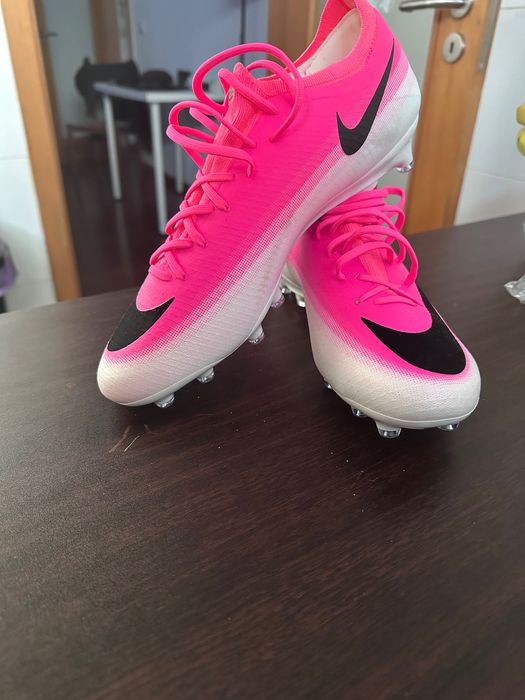 Chuteiras Nike Mercurial