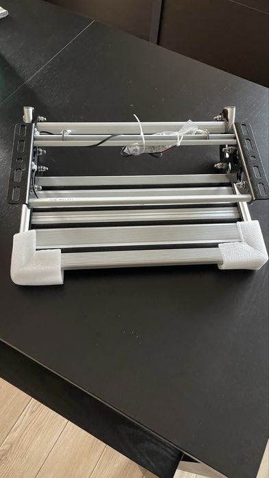 Degrau manual para caravana ou autocaravana, com luz led de 12v