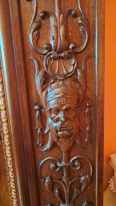 Monumentalny Komplet Gabinetowy – Lity Orzech, Antyk, Neorenesans
