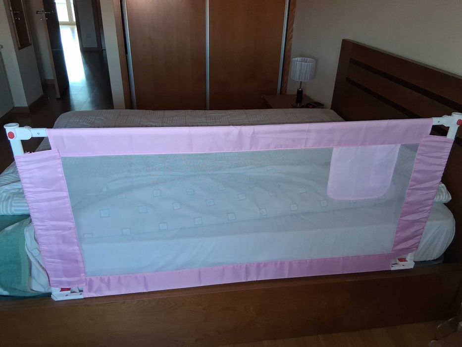 Grade para cama de criança