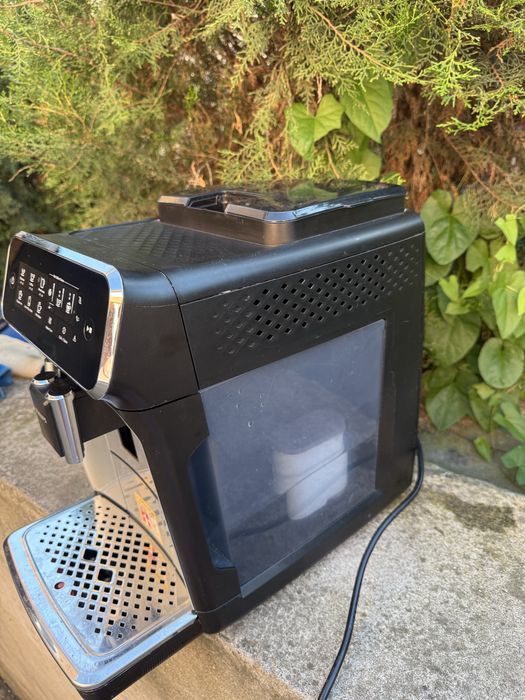 Кавомашина Philips EP 3246