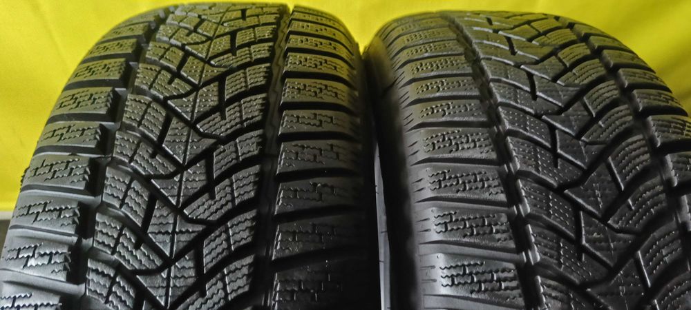 Opony zimowe 2 sztuki 215/60R16 99H Dunlop Winter Sport 5 93E2