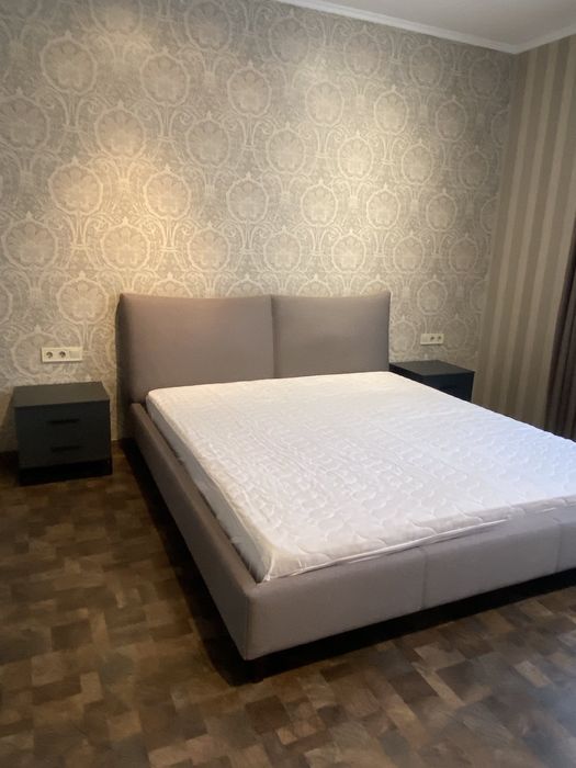 Сдам 2-комнатную квартиру студию в Центре. Автономное газовое отопление