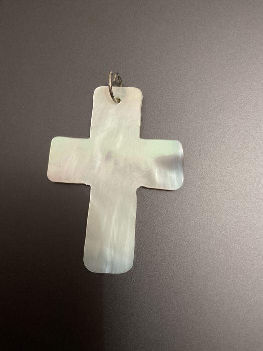 Cruz elegante para fio