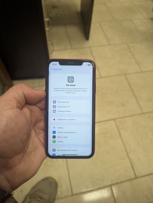Продам Iphone xr