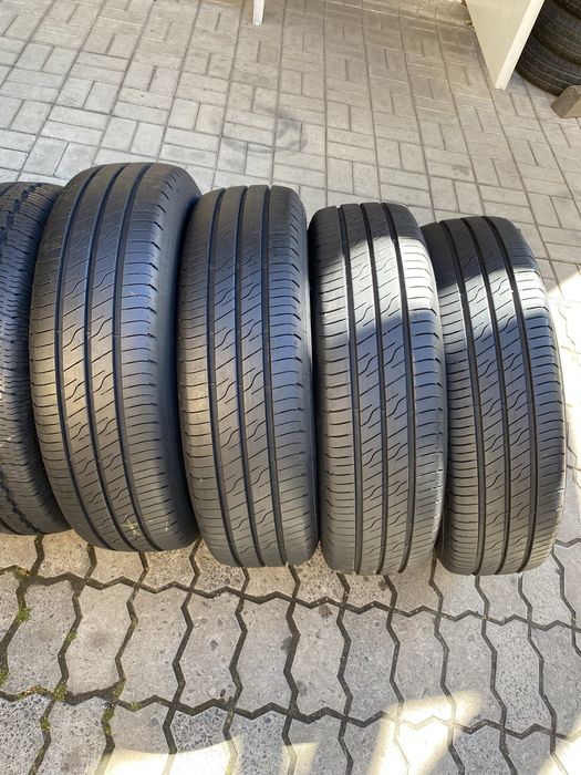 Шини 205 75R16C 113/111T Good Year EfficientGrip