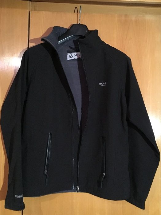 Casaco Berg impermeável