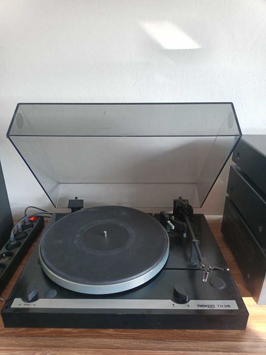 Gramofon Thorens TD 316