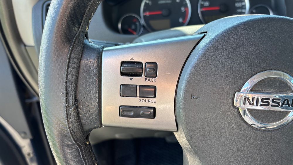 Nissan Pathfinder R51