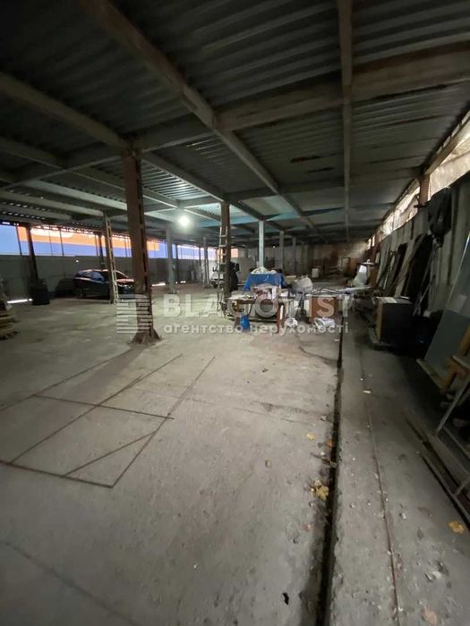 Продаж нежитлового приміщення 700м2 , вулиця Олени Теліги