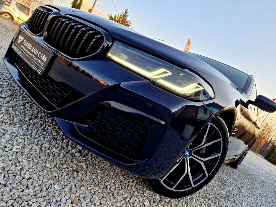 BMW Seria 5 Matrix M-Pakiet X-Drive Harman Kardon Hak Vrtual Kamera Shadow 292ps