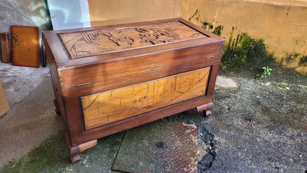 Arca Baú Madeira Africana Cânfora