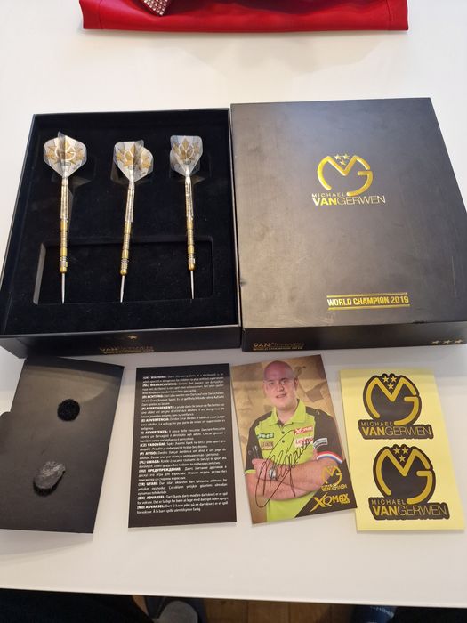 Piękne lotki XQmax Michael van Gerwen Limited edition 21gr
Edition