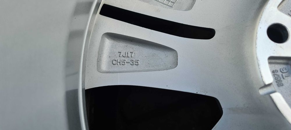 Felgi aluminiowe Renault 17" 5x114,3 7j et35 Dacia Lexus Suzuki Toyota
