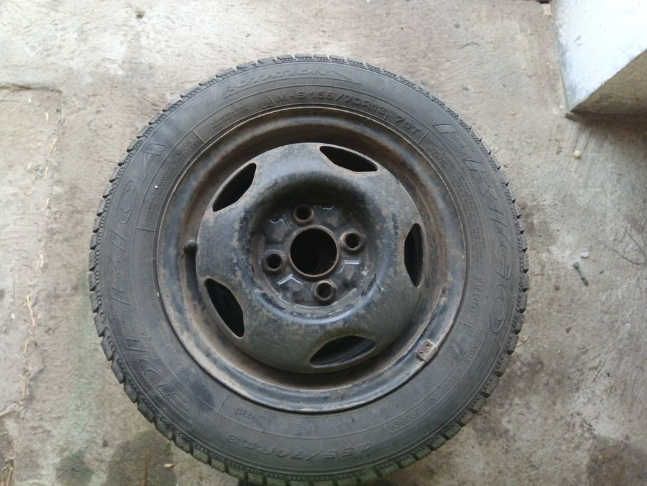 Opony koła felgi 13