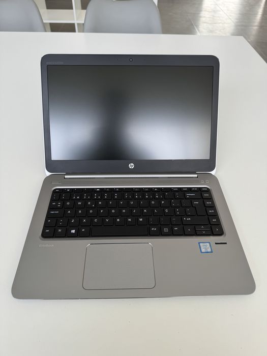 HP EliteBook Folio 1040 G3 | i7-6600U 8Gb 256Gb SSD PT| 1 ANO GARANTIA