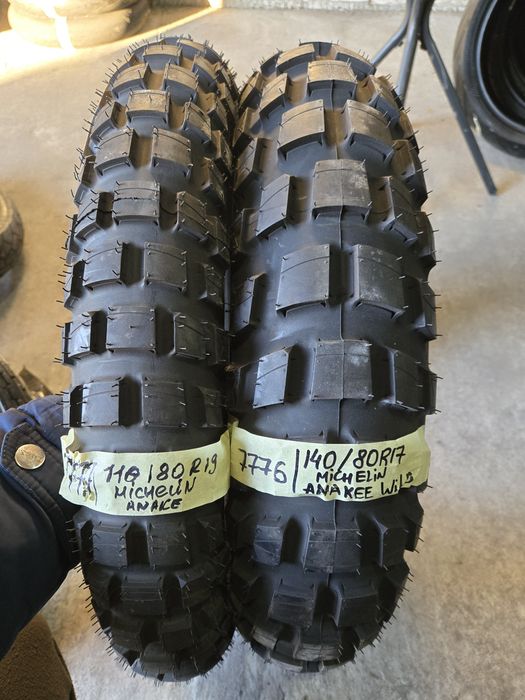 140/80R17 110/80R19 НОВА Michelin Anakee Wild