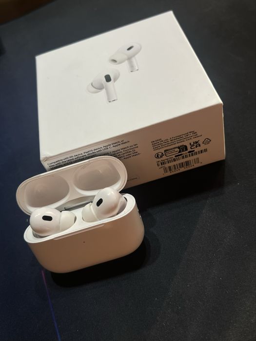 Навушники Apple AirPods Pro 2