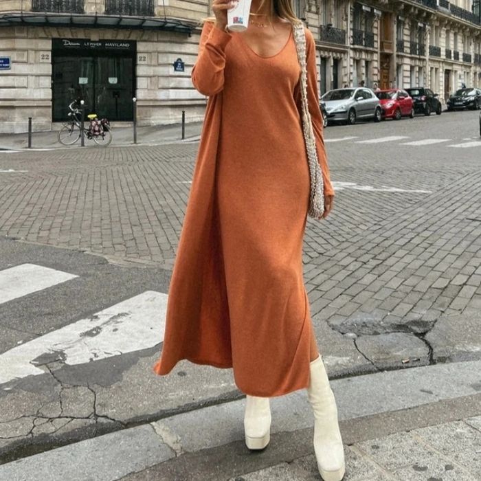 Conjunto vestido e casaco de malha