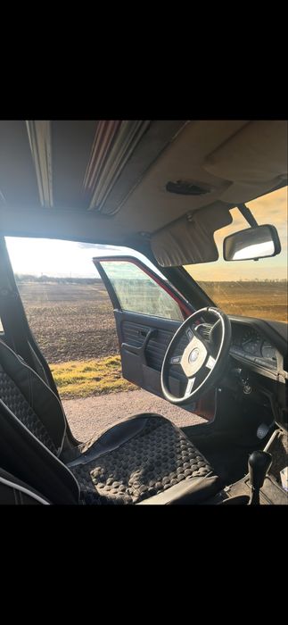 Продам Bmw E30 2л