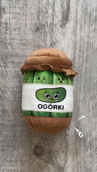 Maskotka ogórki biedronka