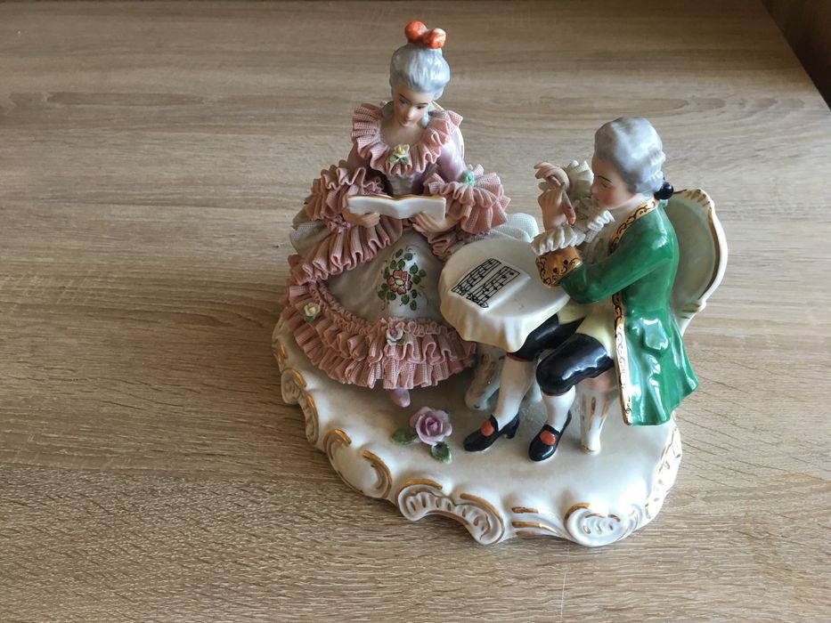 Figurka porcelanowa