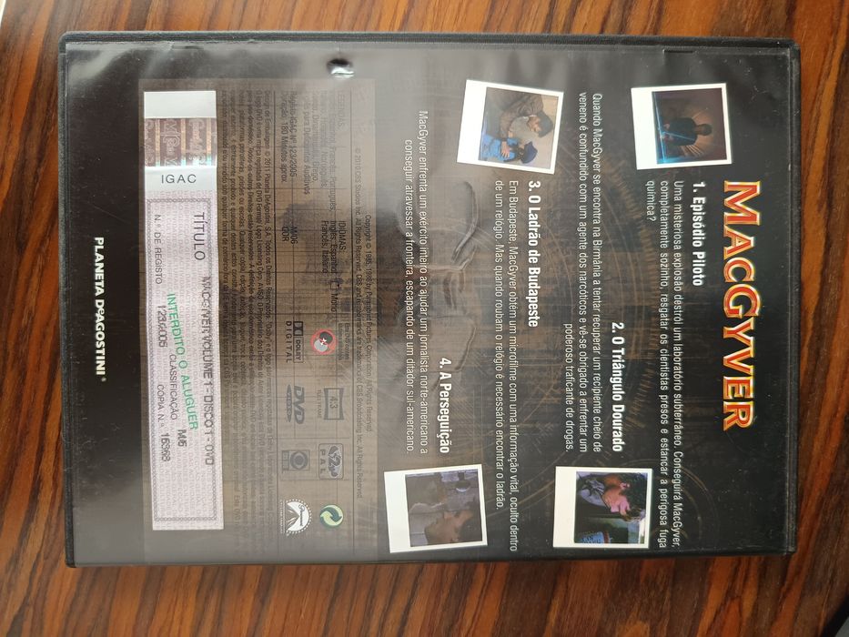 DVD MacGyver      .