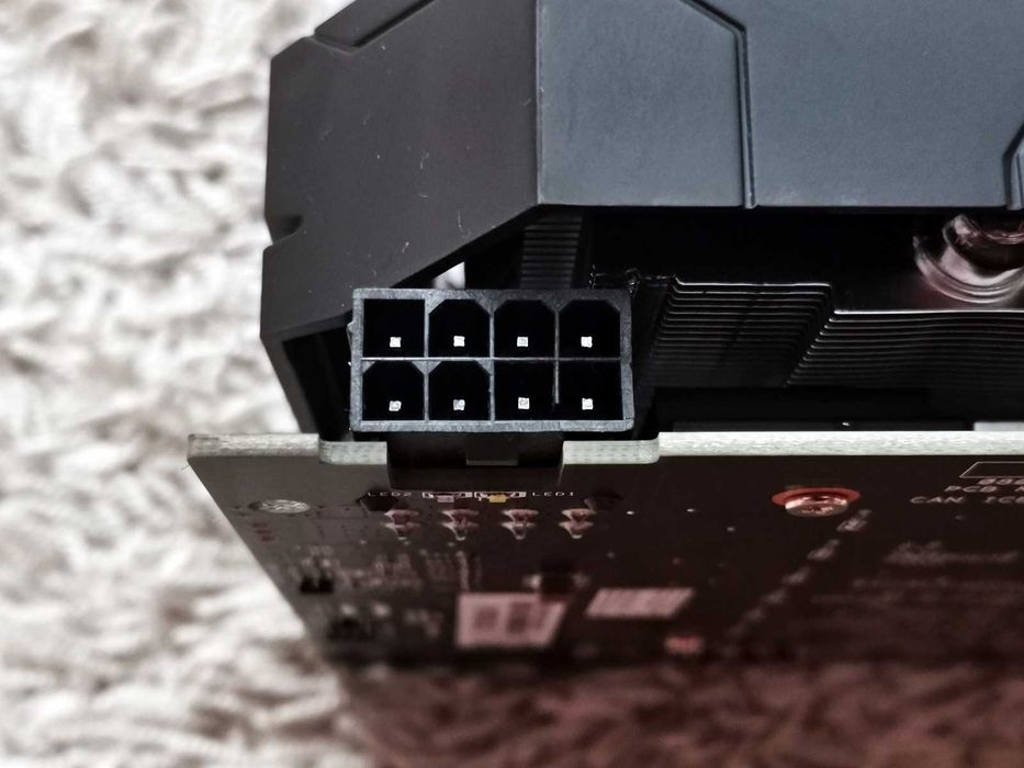 Asus 8GB Rx 570 - Karta graficzna