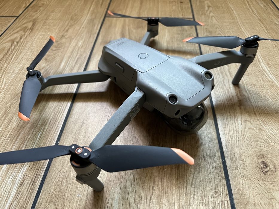 Drone DJI Air 2S Fly More Combo (5.4K • - Gray)64551614625411121