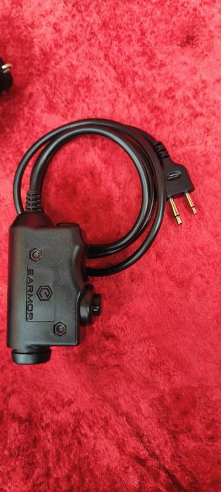 Słuchawki wraz z akcesoriami do samolotów