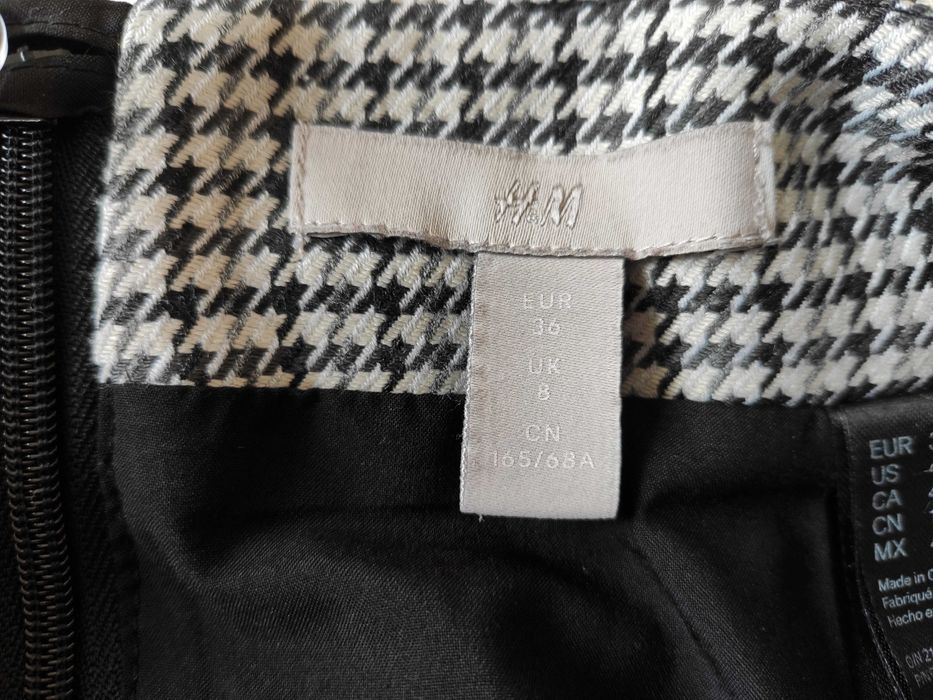 Saia cinzenta com cinto da H&M