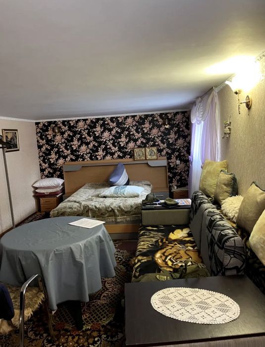 Оренда частини будинку на Максютова