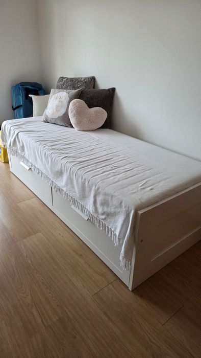 Cama IKEA individual dupla