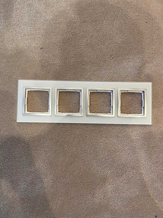 Ramka 4- krotna Simon54 szklana srebrna perła DRN4/69