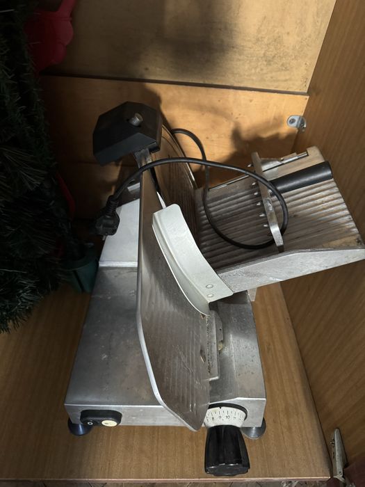 Слайсер професійний Италия