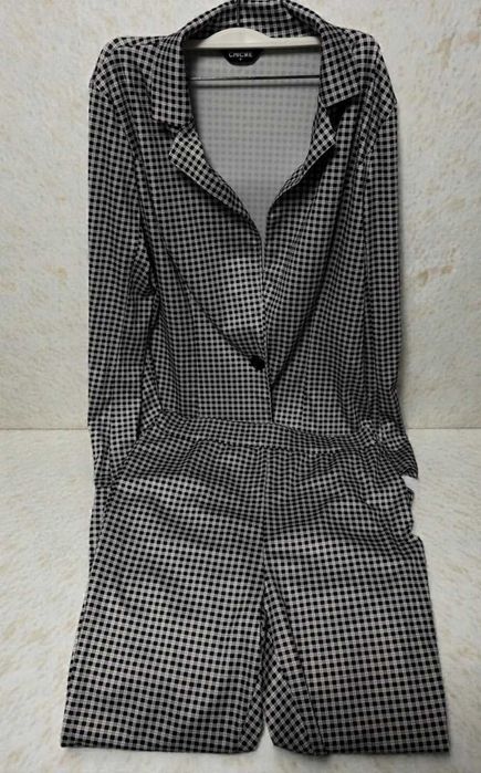 Lote de roupa/calçado- LIQUIDAÇÃO DE STOCK