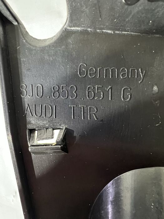 Решотка решетка радиатора решітка радіатора AUDI TTR 8J