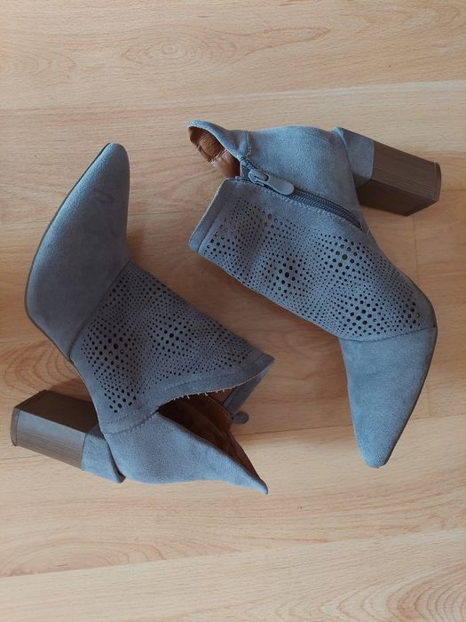 botki | ażurowe | szare | kolor gołębi | obcas | wyjątkowe