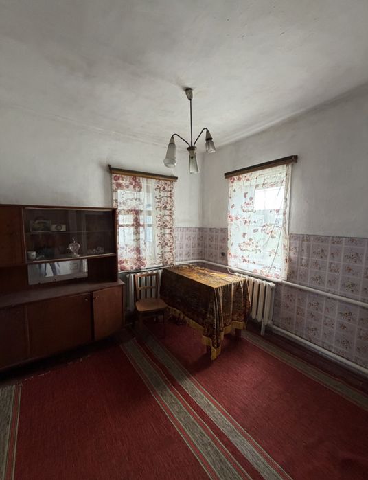 Продам 4 кімнатний будинок з газом