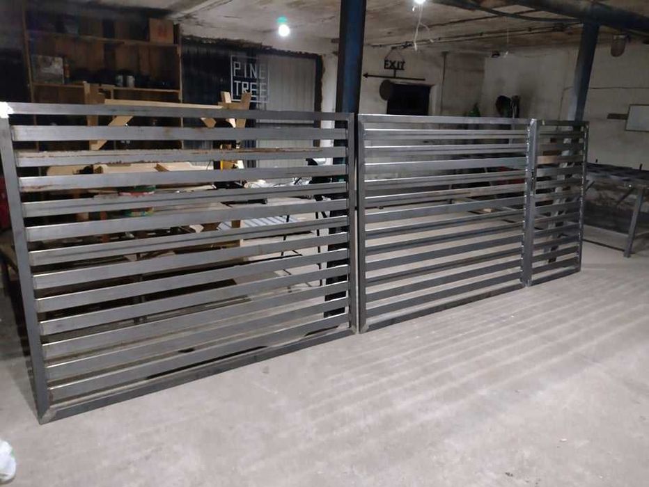 brama ogrodzeniowa z furtką x