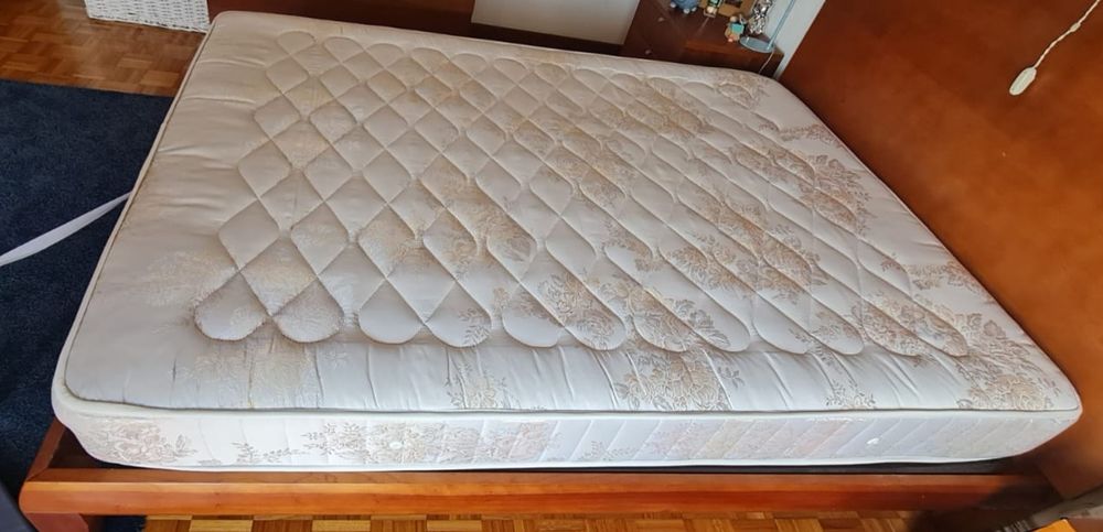Colchão Cama de Casal