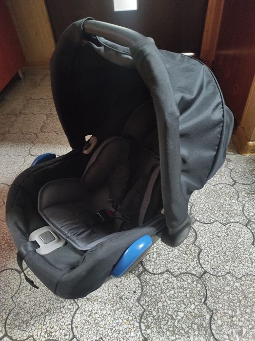 Nosidełko wraz z podstawką ISOFIX