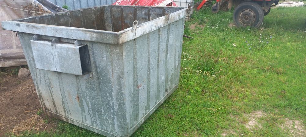 Sprzedam kontener pojemnik metalowy
