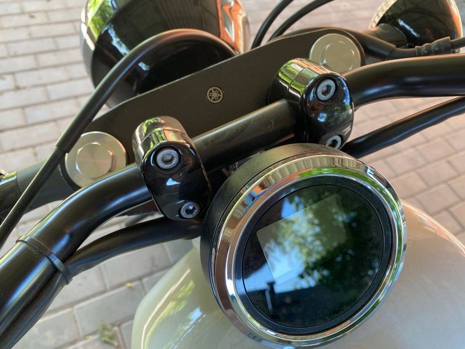 Yamaha Bolt XV950R Официал состояние Новый 6500км