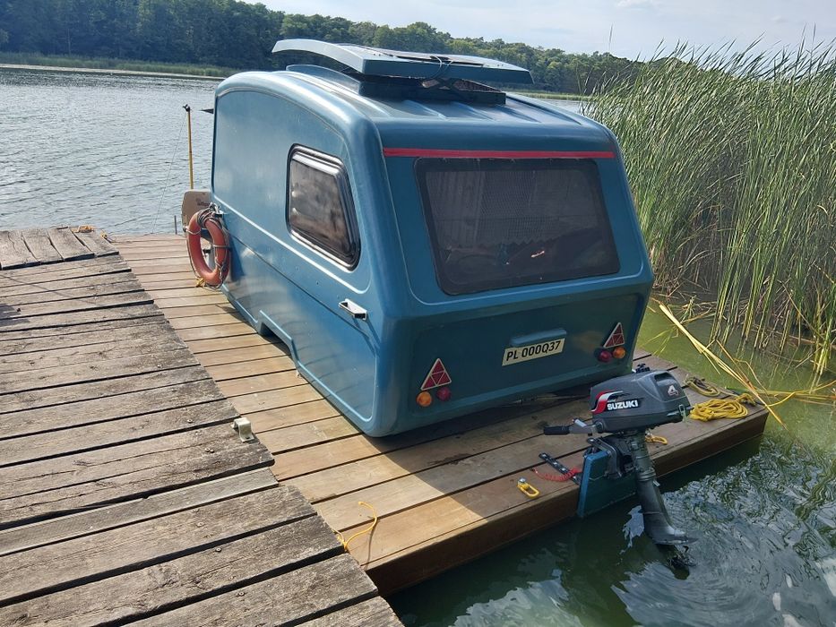 Dom na wodzie, Hauseboat, Niewiadów, niewiadówka, domek pływający