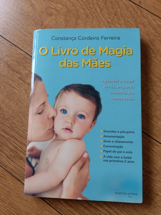 livro " O livro de magia das mães '