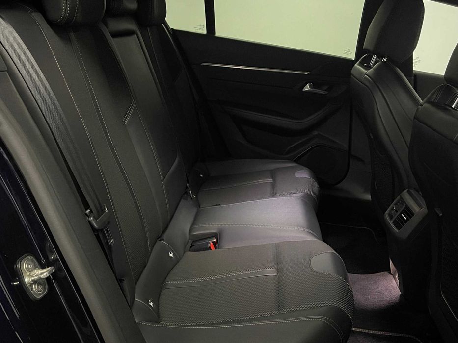 Peugeot 508 SW Hybrid 225 e-EAT8 GT